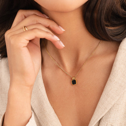 Elegant Double Layer Necklace
